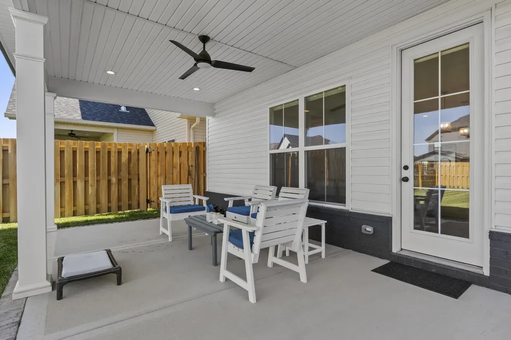1077 Squirrel Nest Lane Lexington KY 40509