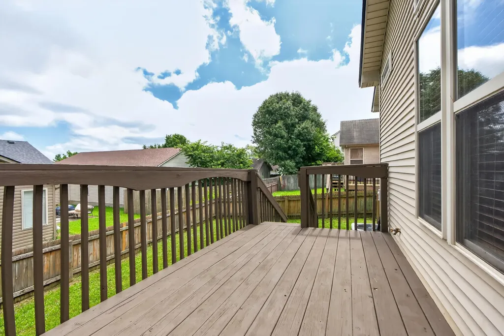 2593 Spring Valley Loop Lexington KY 40511