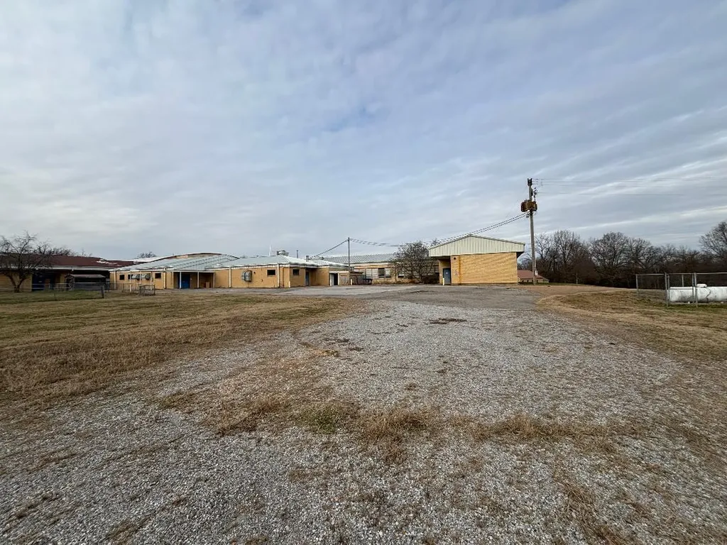 6775 Kentucky 440 Hickory KY 42051
