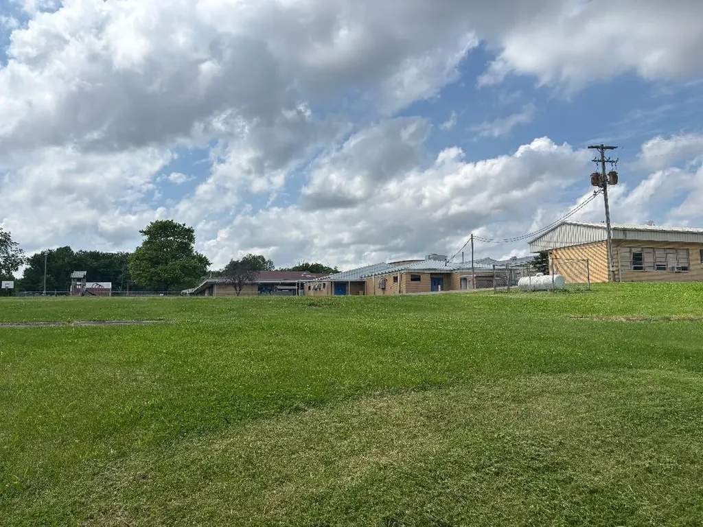 6775 Kentucky 440 Hickory KY 42051