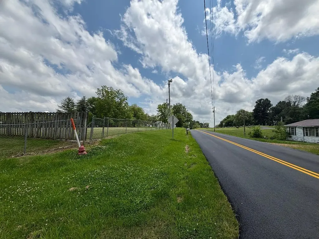 6775 Kentucky 440 Hickory KY 42051