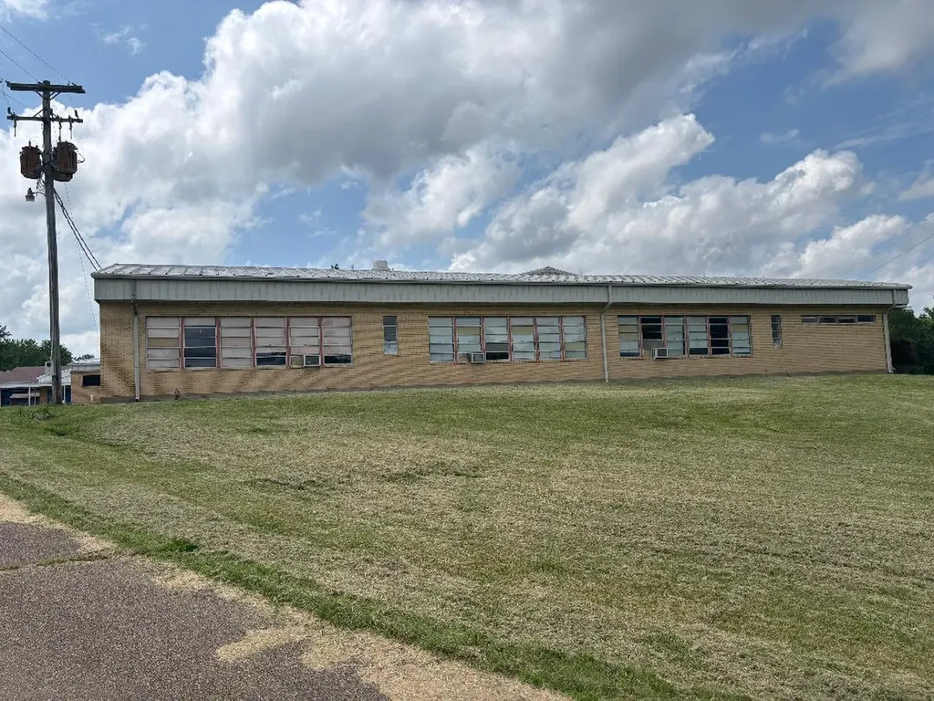 6775 Kentucky 440 Hickory KY 42051