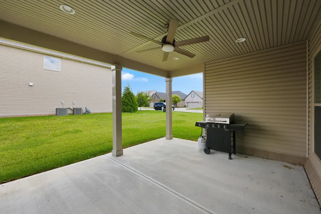 100 Little Leaf Drive Nicholasville KY 40356