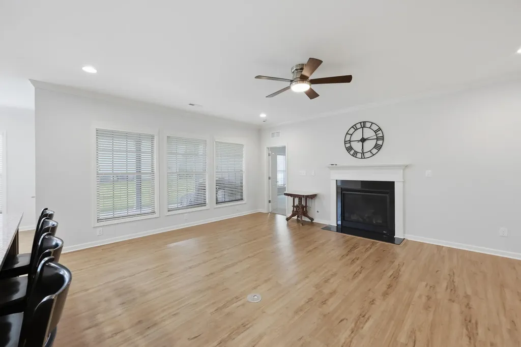 100 Little Leaf Drive Nicholasville KY 40356