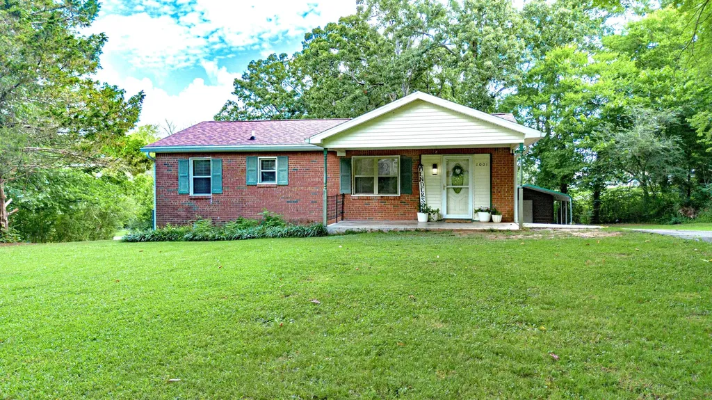 1001 Oak Grove Circle Benton KY 42025