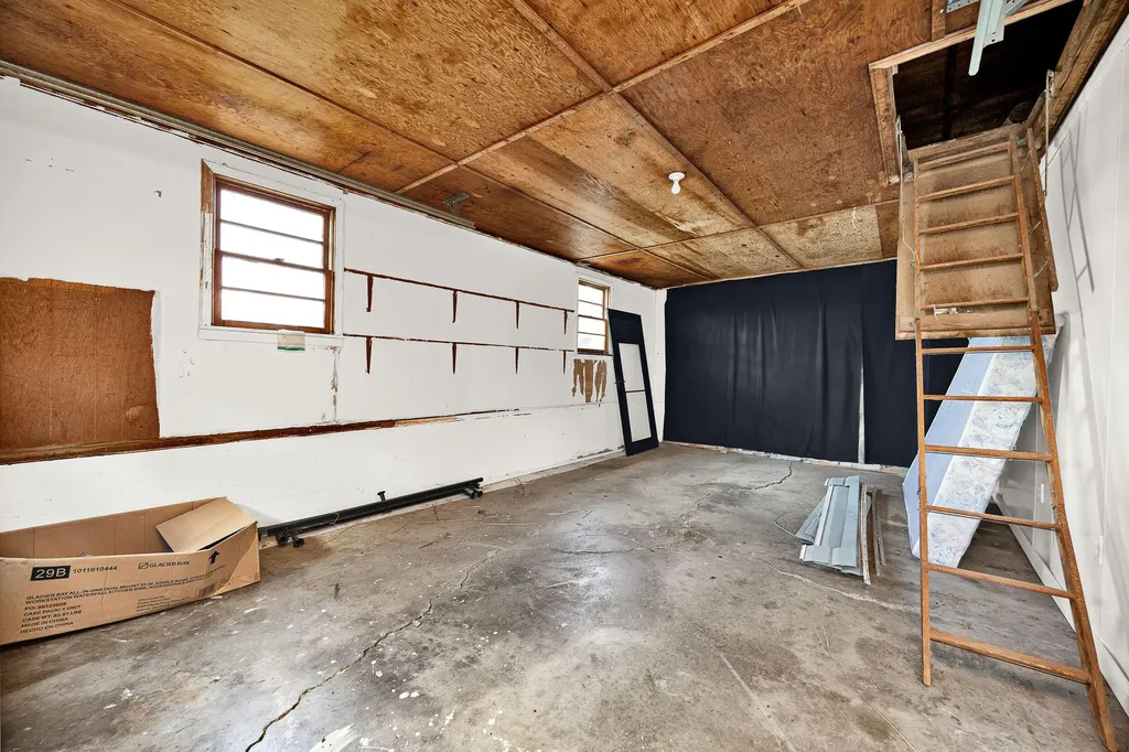 327 W Main Street Springfield KY 40069
