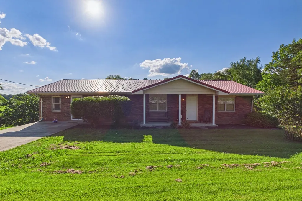 1371 Prewitt Bend Road Williamsburg KY 40769