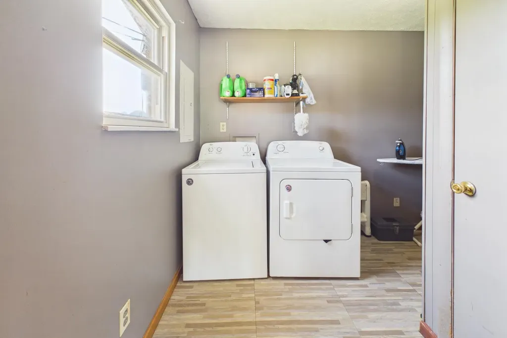 1371 Prewitt Bend Road Williamsburg KY 40769