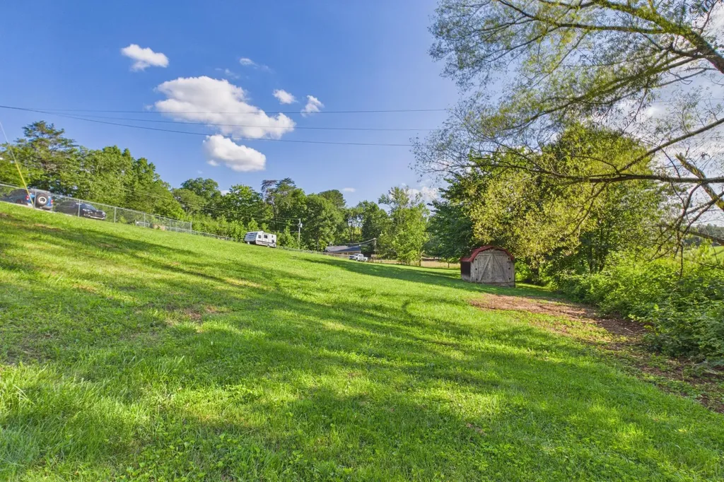 1371 Prewitt Bend Road Williamsburg KY 40769