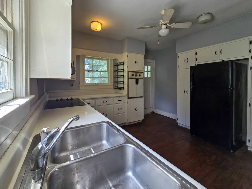 2613 Monroe Street Paducah KY 42001
