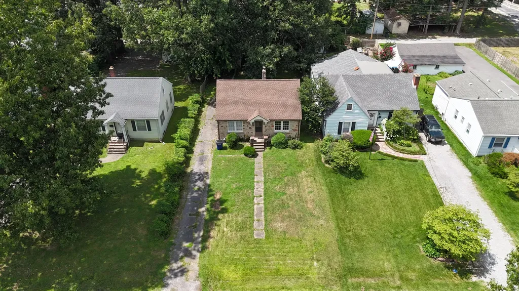 2613 Monroe Street Paducah KY 42001