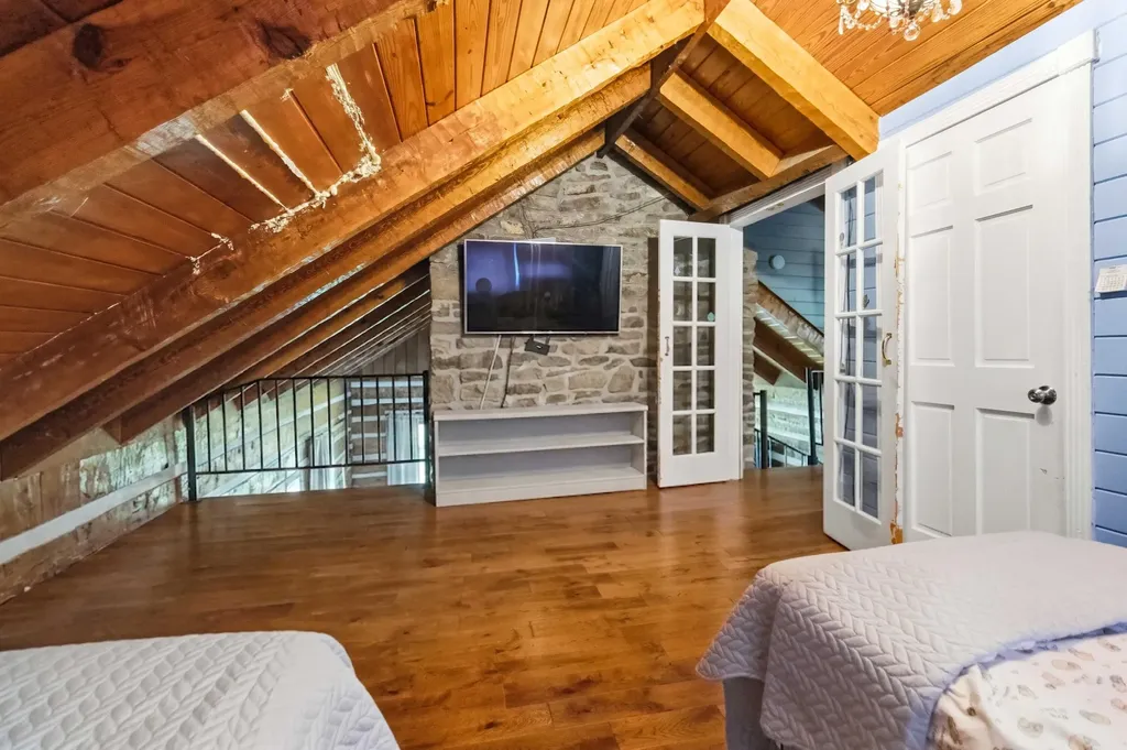4664 Maple Creek Road Williamsburg KY 40769