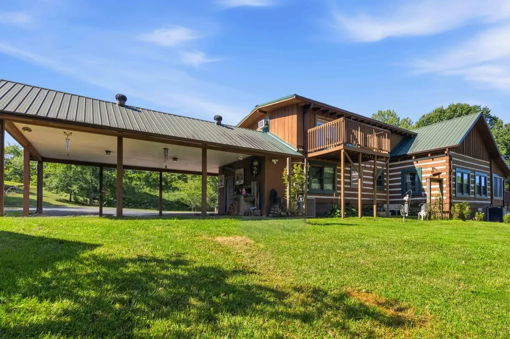 4664 Maple Creek Road Williamsburg KY 40769