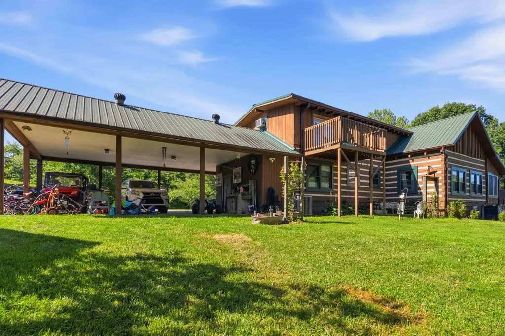 4664 Maple Creek Road Williamsburg KY 40769