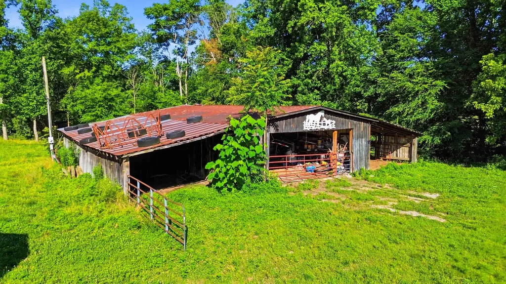 4664 Maple Creek Road Williamsburg KY 40769
