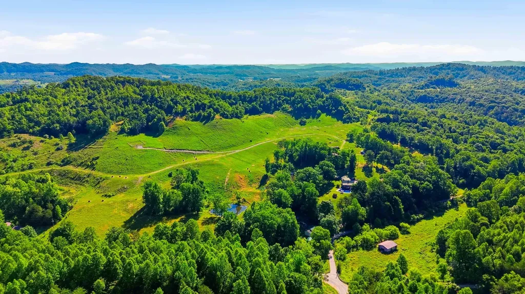 4664 Maple Creek Road Williamsburg KY 40769