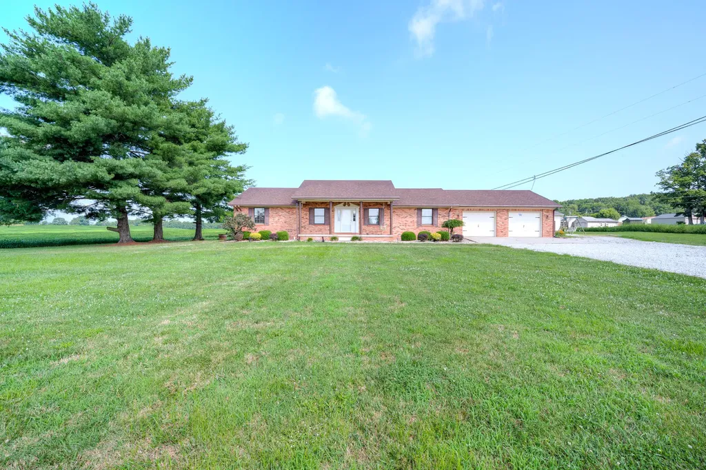 1940 Sharkey Road Morehead KY 40351