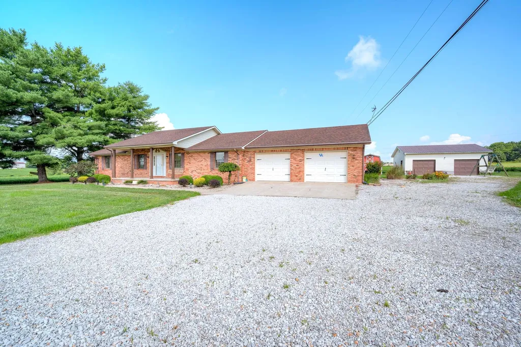 1940 Sharkey Road Morehead KY 40351