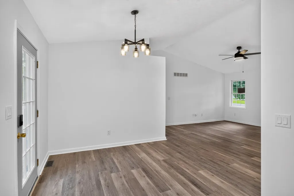 216 Raintree Circle Stanford KY 40484