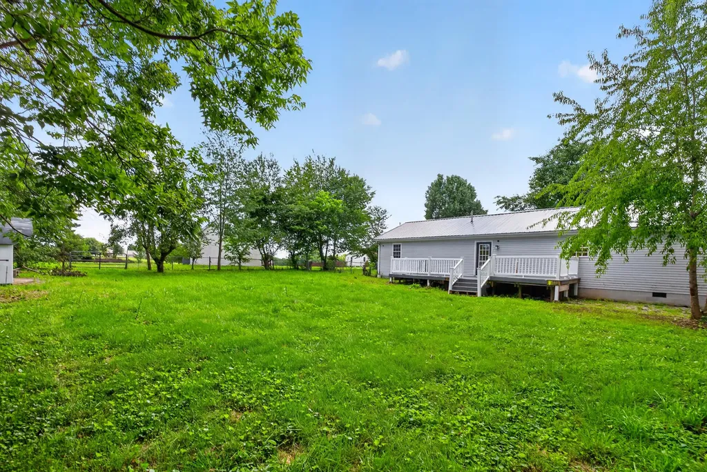 216 Raintree Circle Stanford KY 40484