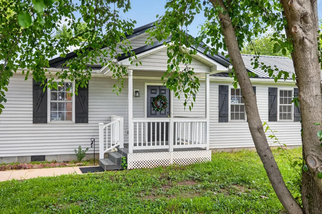 216 Raintree Circle Stanford KY 40484