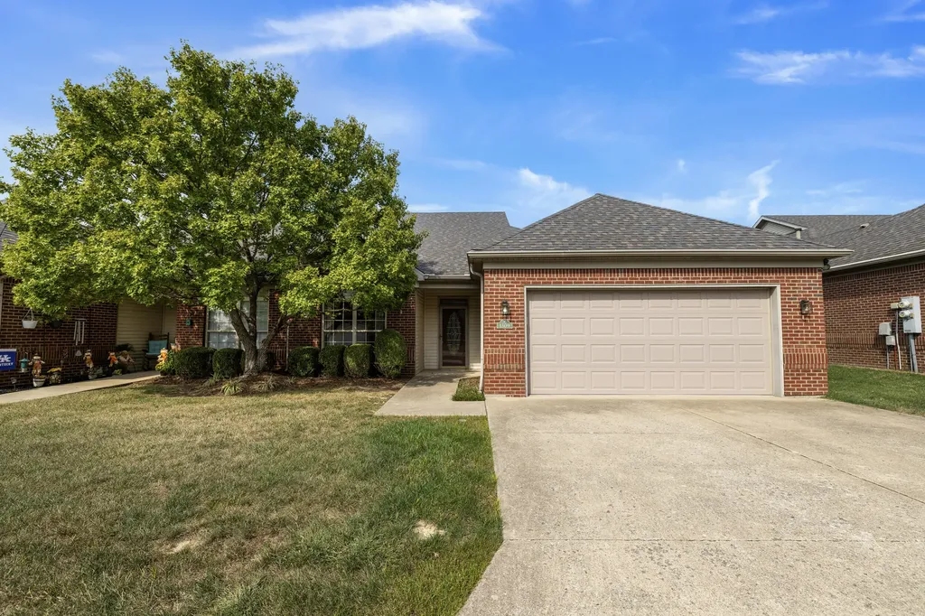 1309 Bent Willow Lane Louisville KY 40214