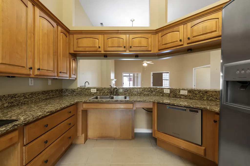 1309 Bent Willow Lane Louisville KY 40214
