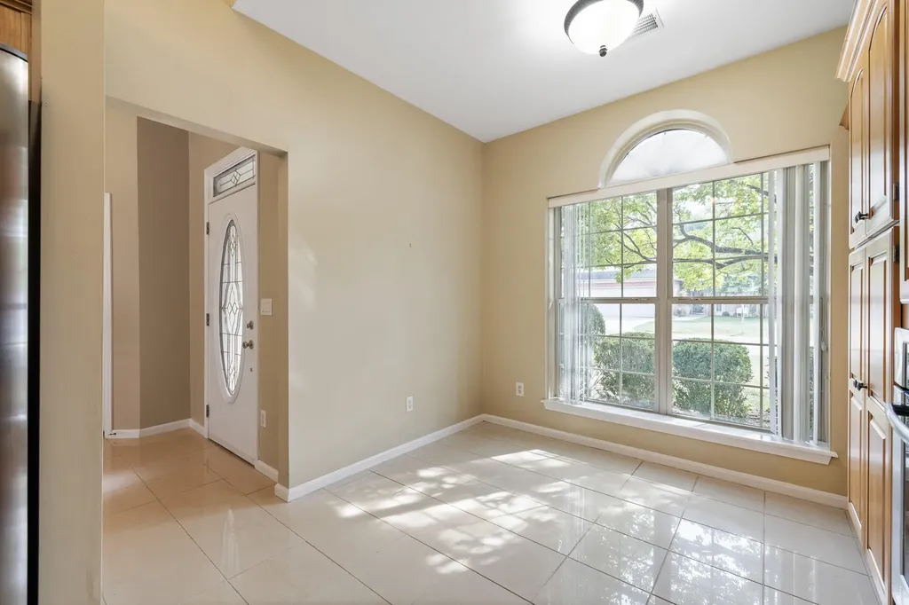 1309 Bent Willow Lane Louisville KY 40214