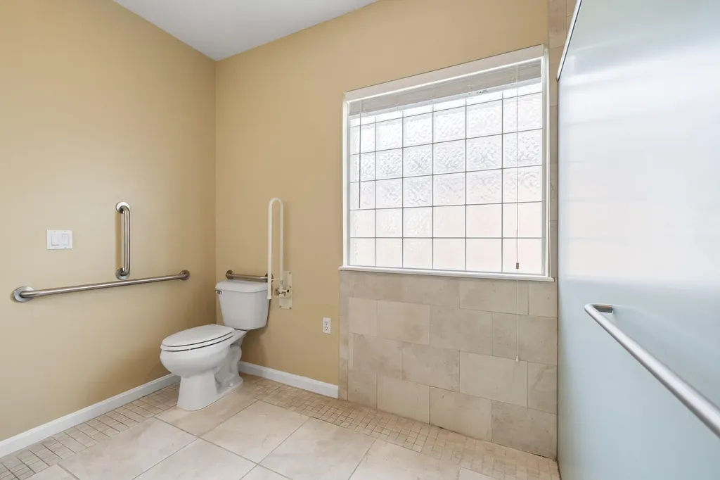 1309 Bent Willow Lane Louisville KY 40214