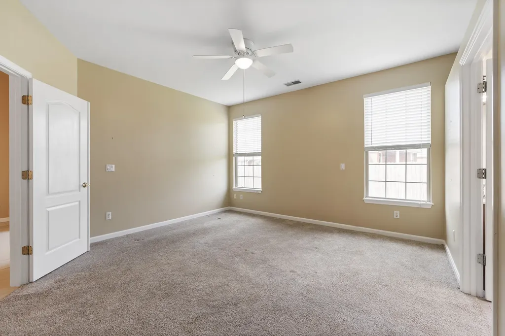 1309 Bent Willow Lane Louisville KY 40214