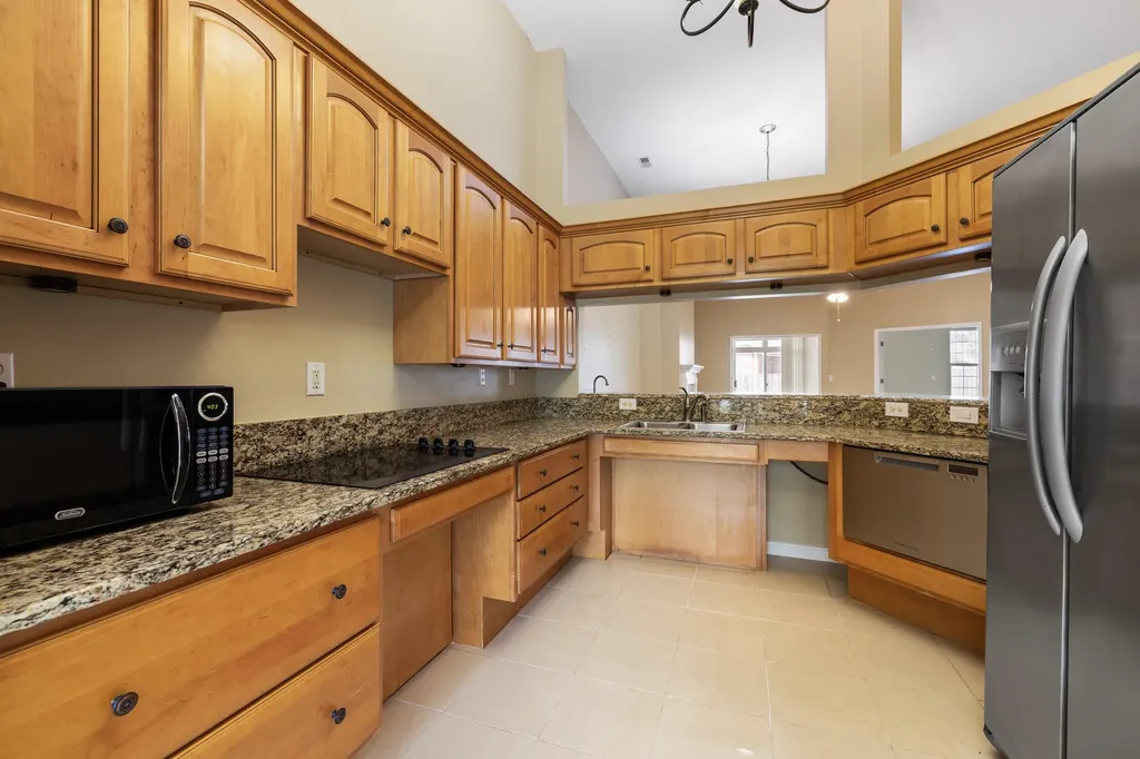 1309 Bent Willow Lane Louisville KY 40214