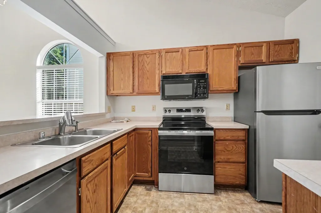 1213 Pleasant Ridge Drive Lexington KY 40509