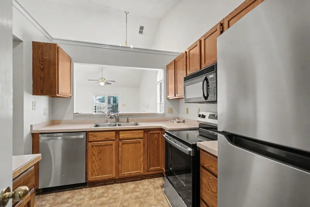 1213 Pleasant Ridge Drive Lexington KY 40509