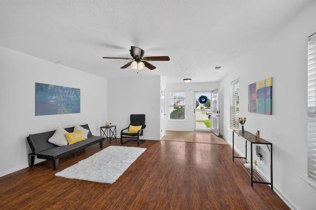 1329 Harrington Court Lexington KY 40511