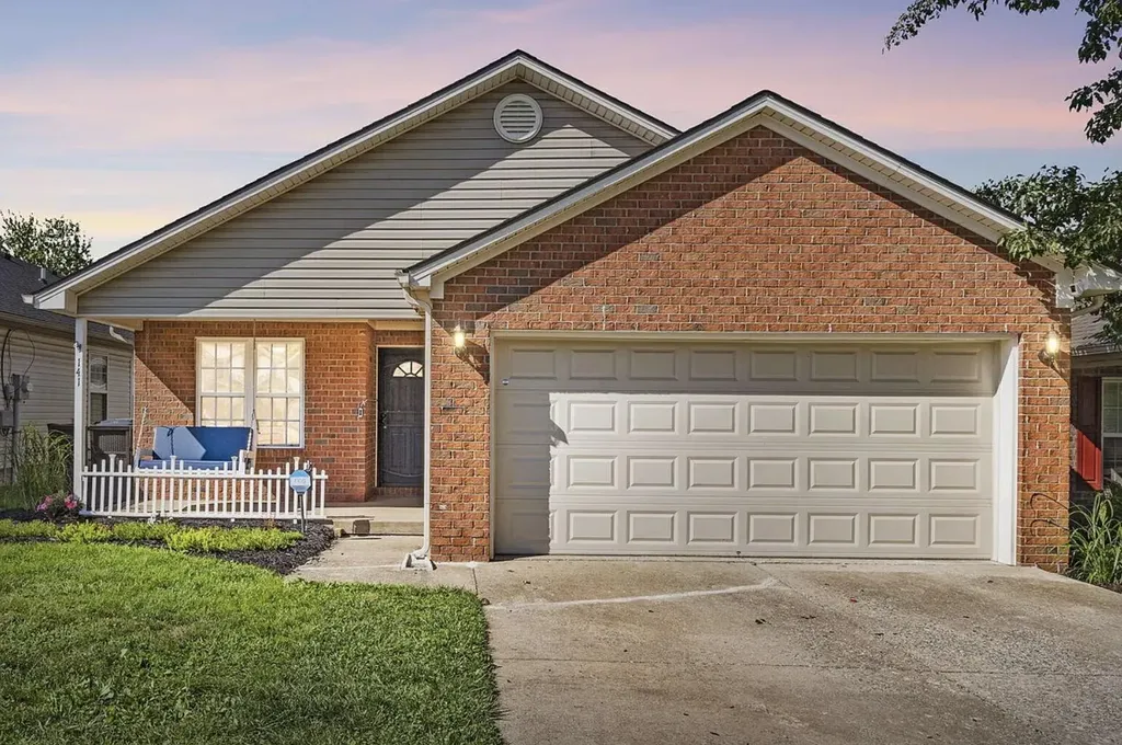 141 Clover Valley Drive Lexington KY 40511