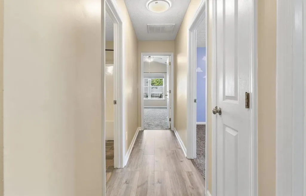 141 Clover Valley Drive Lexington KY 40511
