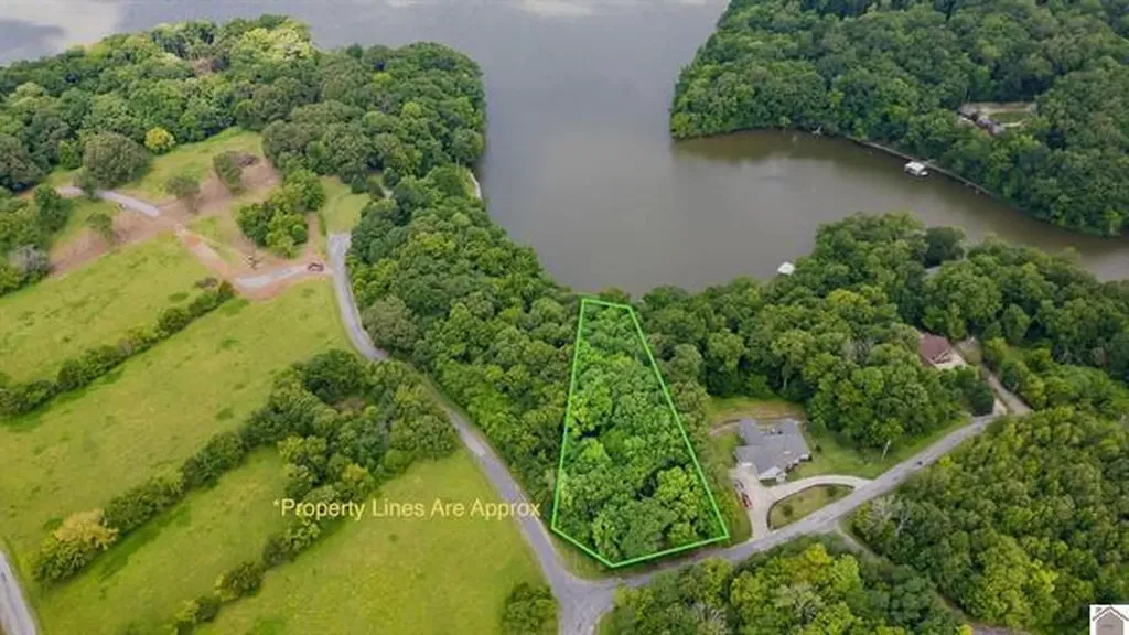 Lot 138 Crystal Creek Drive Cadiz KY 42211