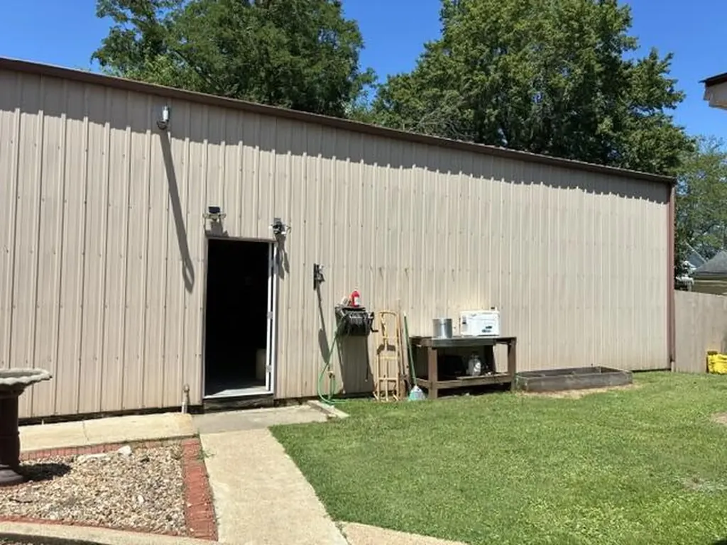 1306 S 10th Street Mayfield KY 42066