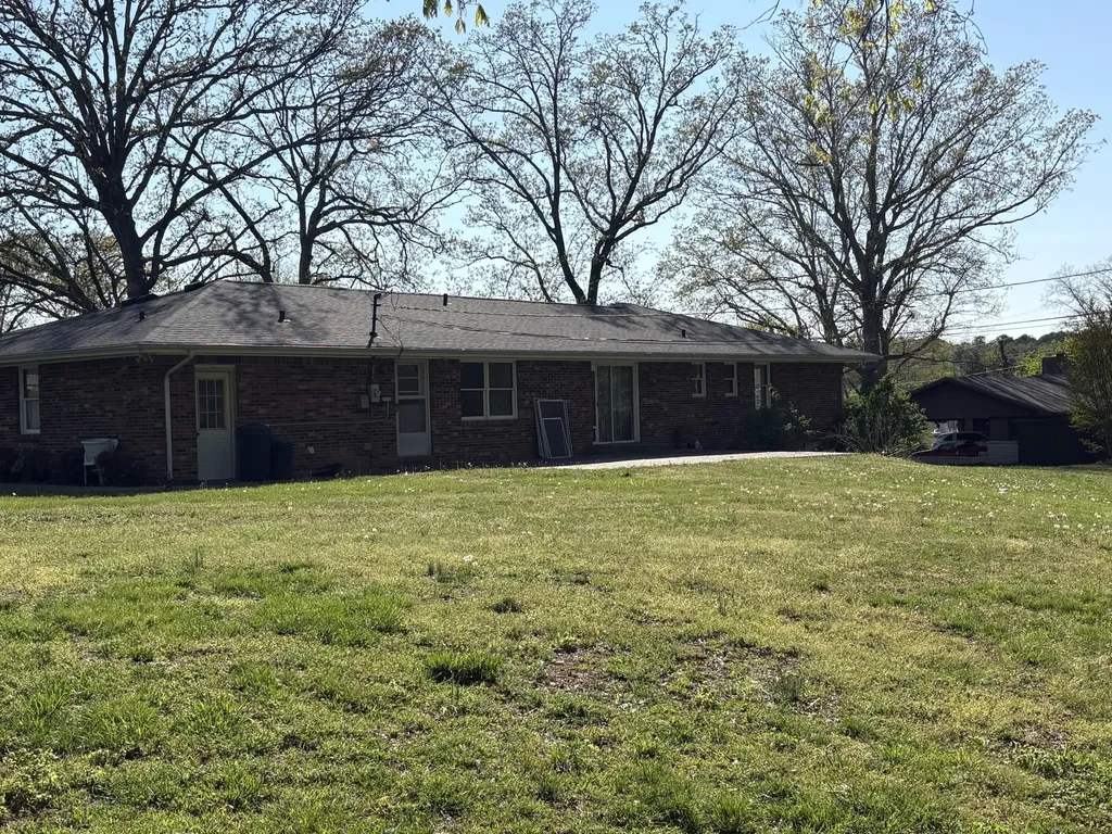 116 Edgewood Drive Cadiz KY 42211