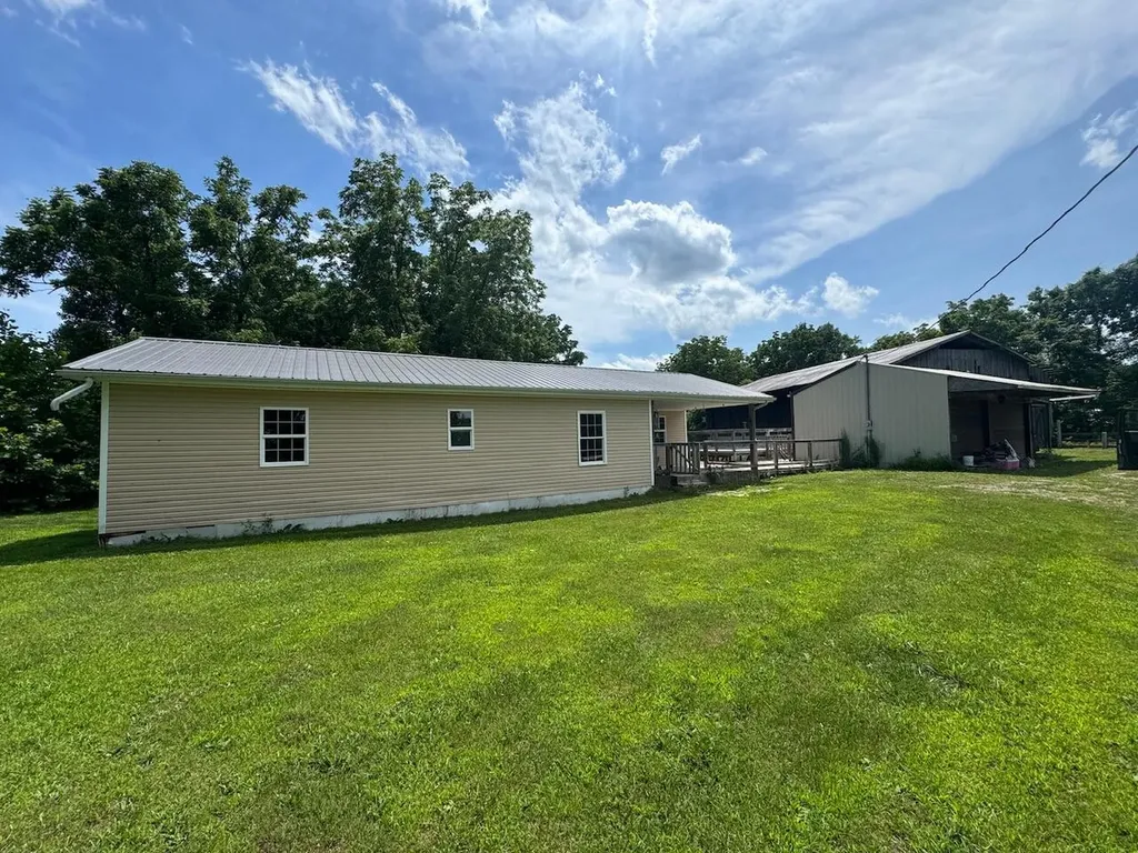 1800 Highway 1955 Mckee KY 40447