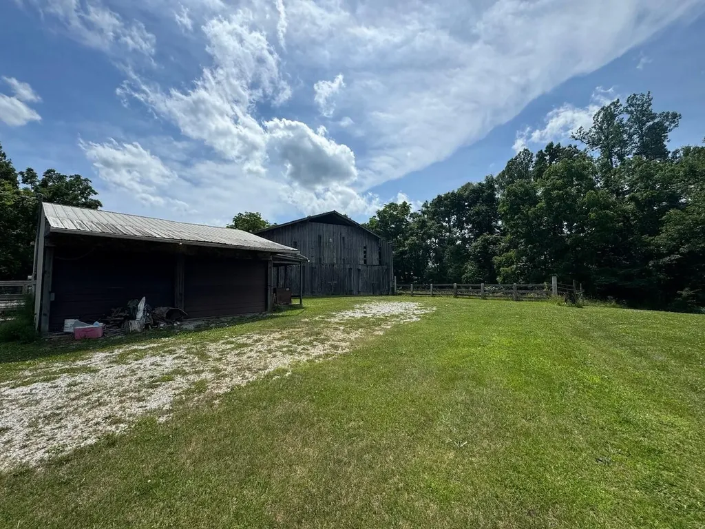 1800 Highway 1955 Mckee KY 40447