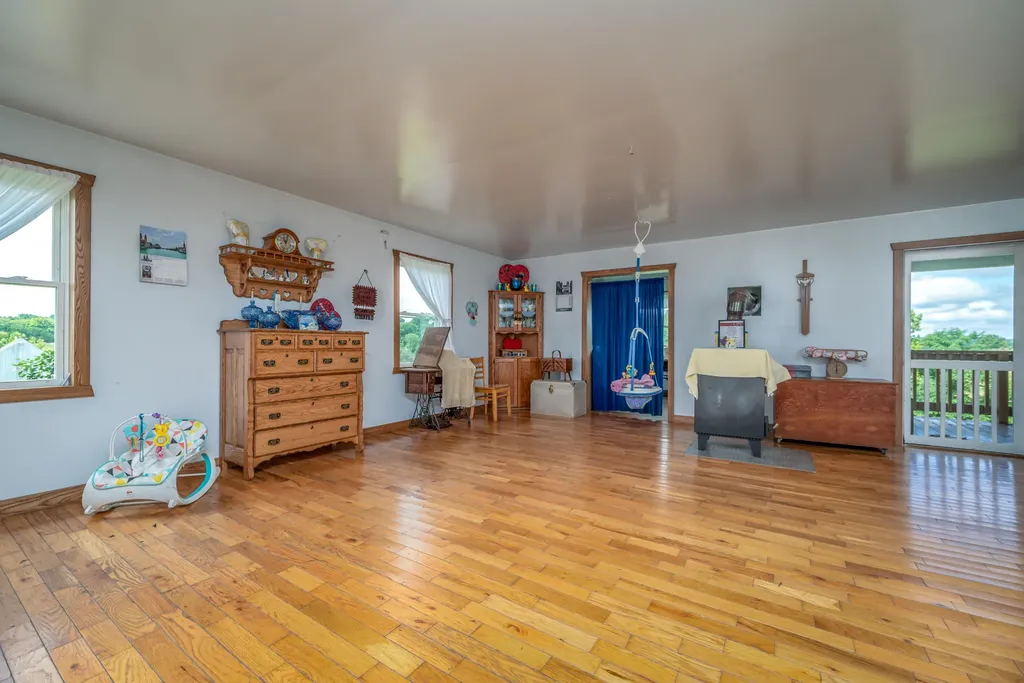 925 Sunset-locust Road Hillsboro KY 41049