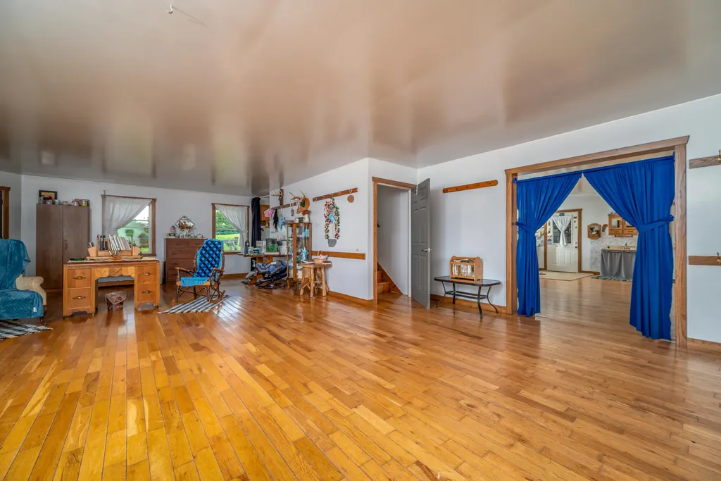 925 Sunset-locust Road Hillsboro KY 41049