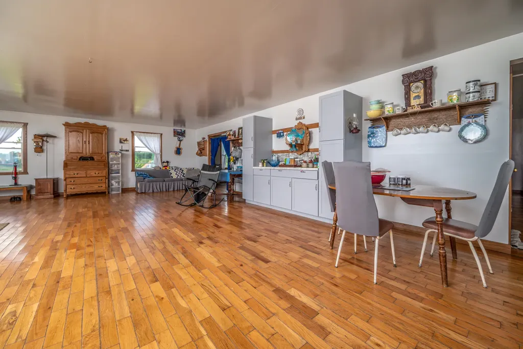 925 Sunset-locust Road Hillsboro KY 41049