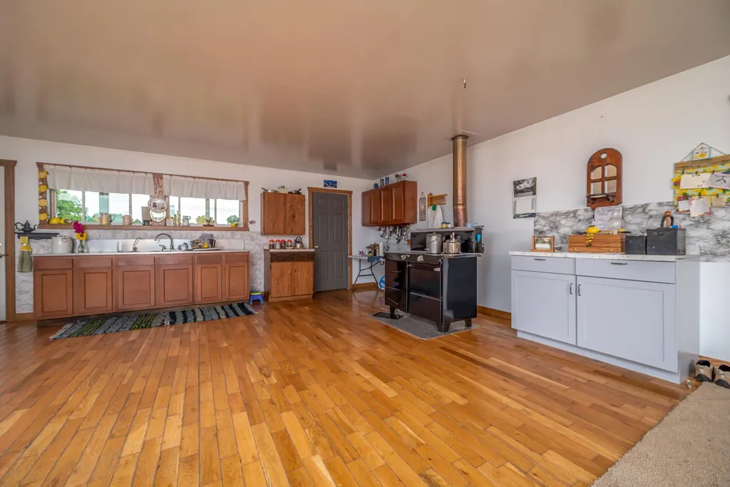 925 Sunset-locust Road Hillsboro KY 41049