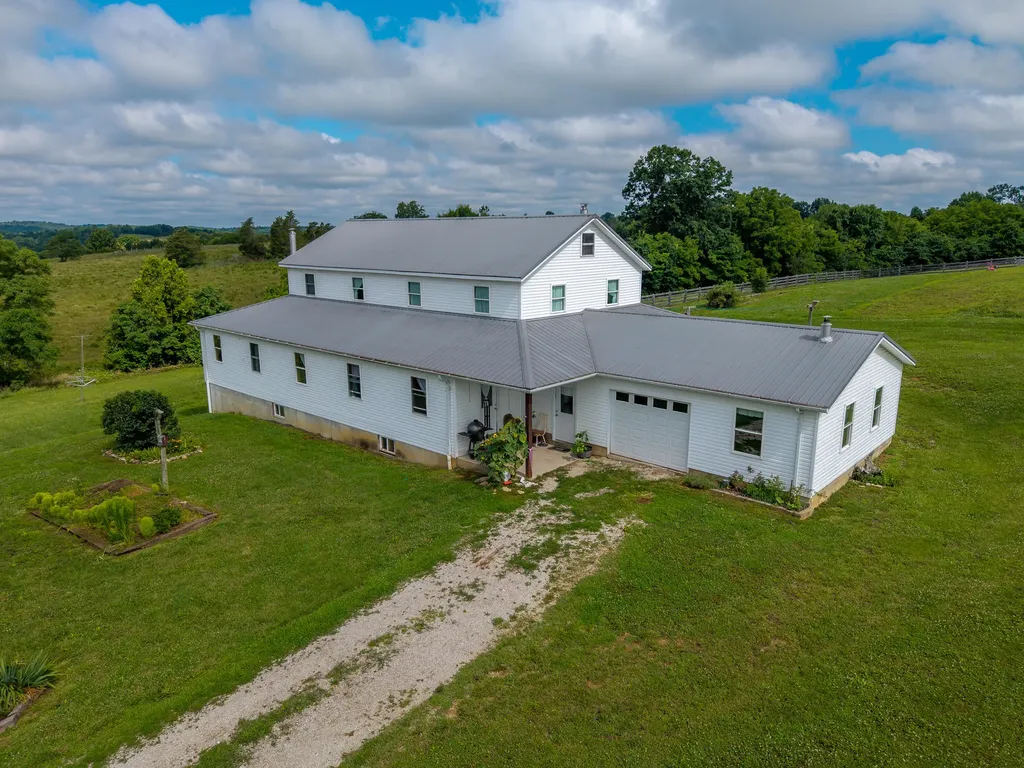 925 Sunset-locust Road Hillsboro KY 41049