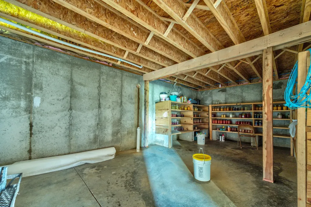 925 Sunset-locust Road Hillsboro KY 41049
