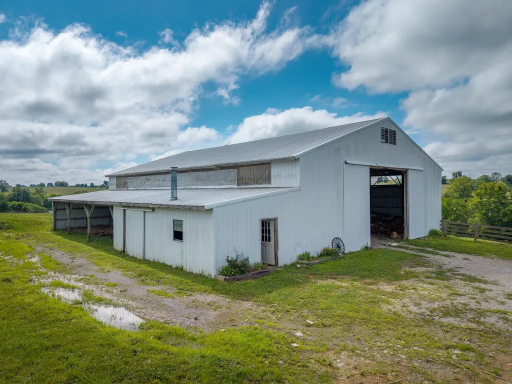 925 Sunset-locust Road Hillsboro KY 41049