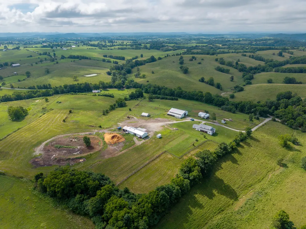 925 Sunset-locust Road Hillsboro KY 41049