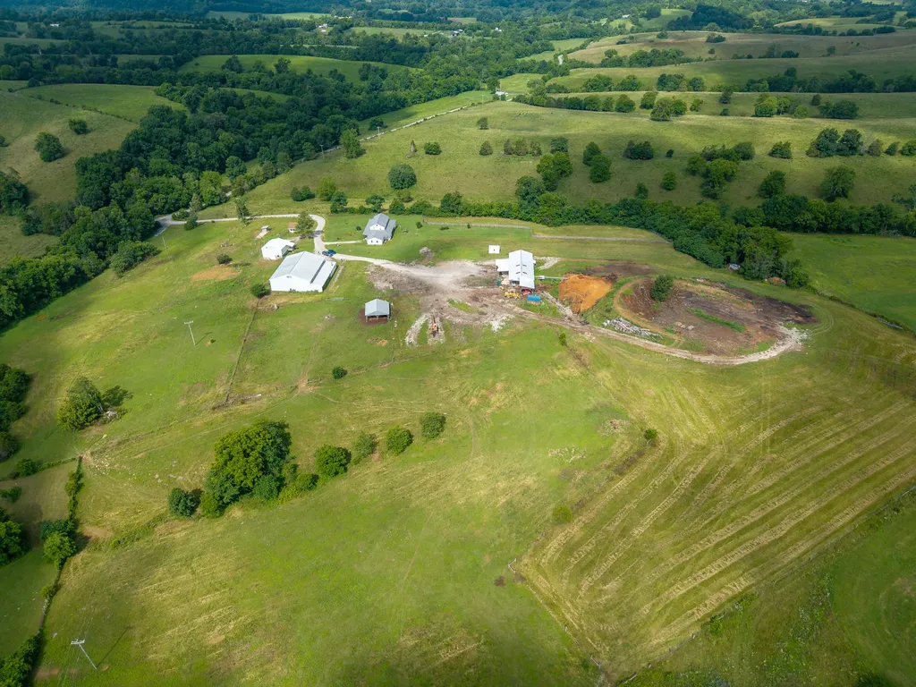 925 Sunset-locust Road Hillsboro KY 41049
